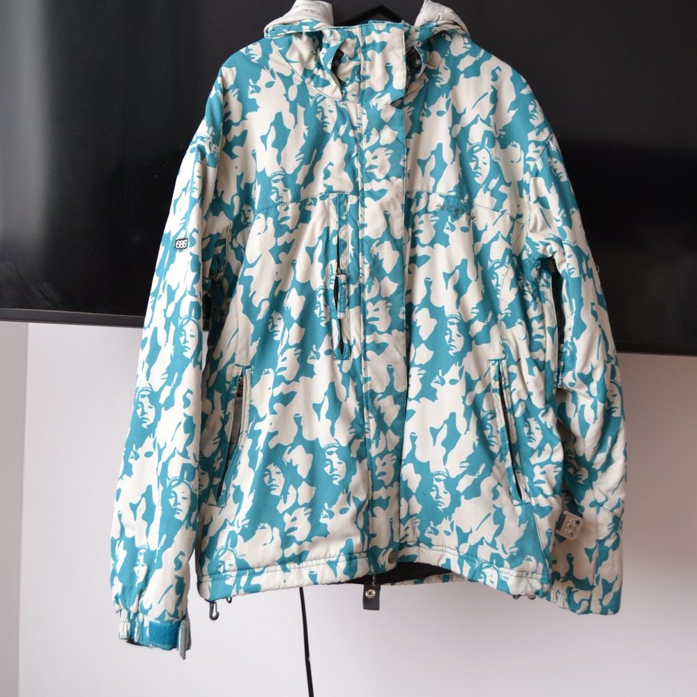 Boho Ski Jacket ,skates ,Snowboard  .Winter-core zip up &magnet